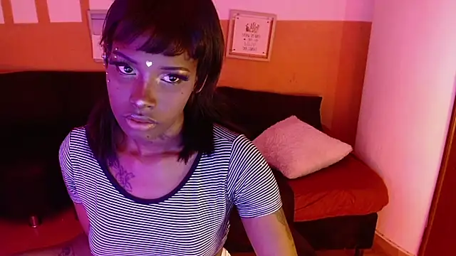 Snapshot of vickycat_x chatting on 17, 2, 2026 vickycat x online show from 17, 2, 2026