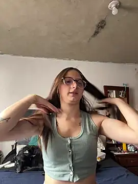 Snapshot of Aria__Rousse03 chatting on 18, 2, 2026 Aria Rousse03 online show from 18, 2, 2026