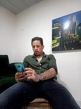 Snapshot of Valentino_dominusSex chatting on 26, 2, 2026 Valentino dominusSex online show from 26, 2, 2026