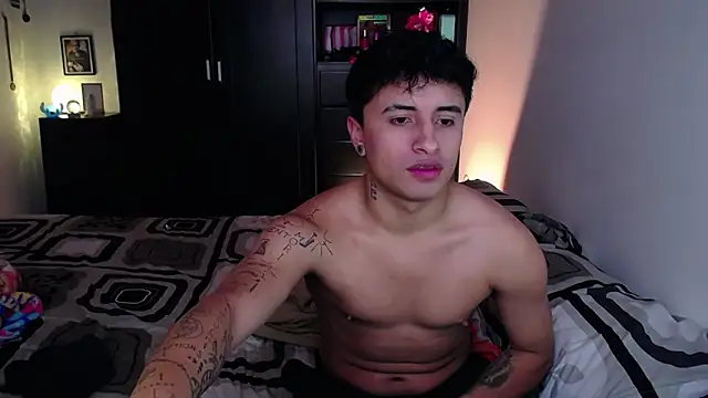 Snapshot of Jhon_Sara chatting on 19, 2, 2026 Jhon Sara online show from 19, 2, 2026