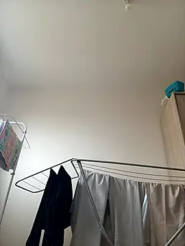 Snapshot of thom7246 chatting on 19, 2, 2026 thom7246 online show from 19, 2, 2026