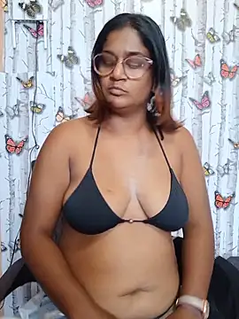 Snapshot of indianstrawberrylips4u chatting on 13, 5, 2026 indianstrawberrylips4u online show from 13, 5, 2026
