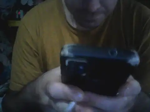 Snapshot of Churrillo chatting on 15, 4, 2026 Churrillo online show from 15, 4, 2026