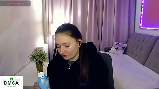 Sparkling Starlet67 online show from 3, 3, 2026