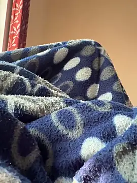 Snapshot of youngboywithcurvymilf chatting on 22, 2, 2026 youngboywithcurvymilf online show from 22, 2, 2026