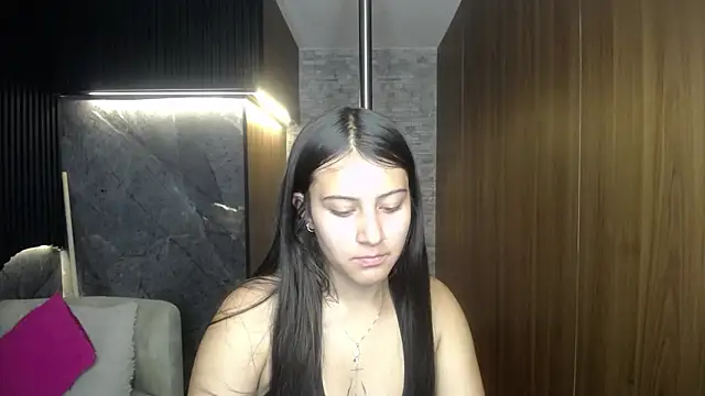 Snapshot of Sweett_liia_ chatting on 21, 4, 2026 Sweett liia online show from 21, 4, 2026