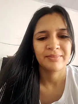 Snapshot of Kendal_Lane chatting on 7, 5, 2026 Kendal Lane online show from 7, 5, 2026