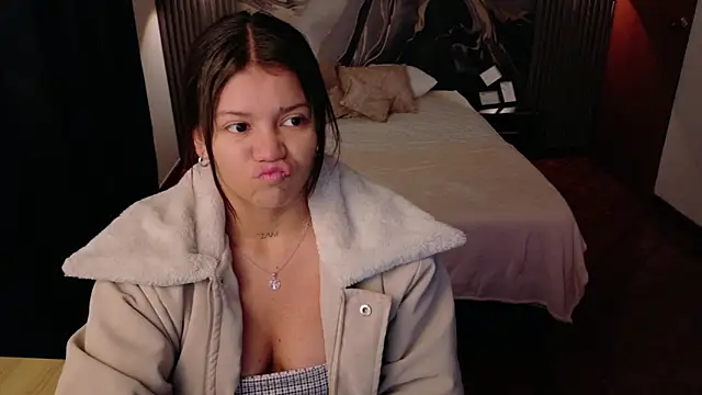 Snapshot of Alessia_Monroe_ chatting on 24, 2, 2026 Alessia Monroe online show from 24, 2, 2026