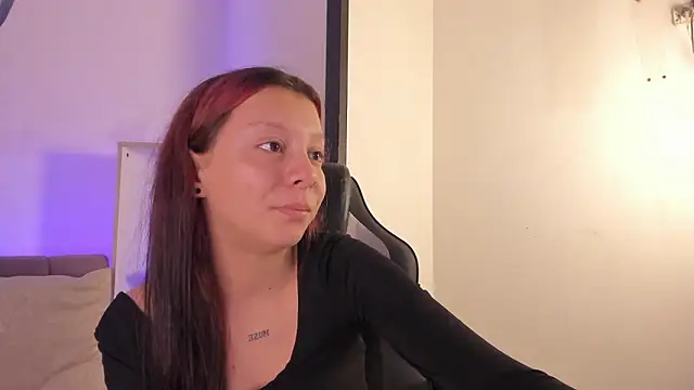 Snapshot of MelLove_ chatting on 22, 2, 2026 MelLove online show from 22, 2, 2026