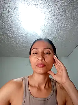 Snapshot of isaa- chatting on 18, 7, 2026 isaa- online show from 18, 7, 2026