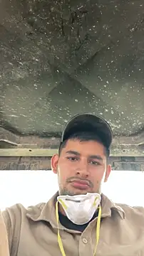 Snapshot of walterktm chatting on 25, 2, 2026 walterktm online show from 25, 2, 2026