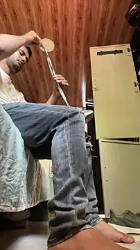 Snapshot of walterktm chatting on 28, 2, 2026 walterktm online show from 28, 2, 2026