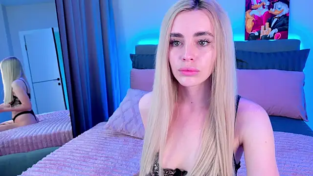 Snapshot of Rossy_X chatting on 14, 6, 2026 Rossy X online show from 14, 6, 2026