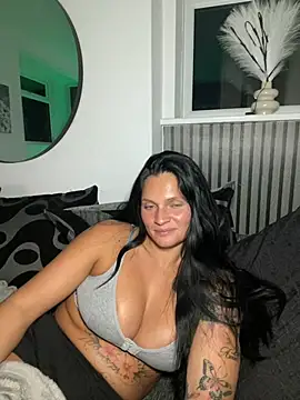 Destinylovex online show from 12, 4, 2026