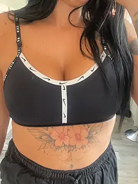 Snapshot of Destinylovex chatting on 5, 5, 2026 Destinylovex online show from 5, 5, 2026