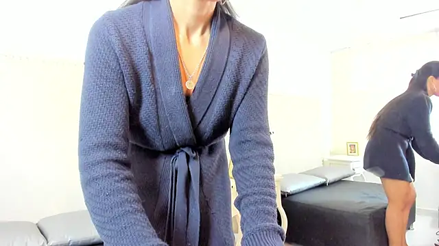 Snapshot of FernandaAvilax chatting on 4, 5, 2026 FernandaAvilax online show from 4, 5, 2026