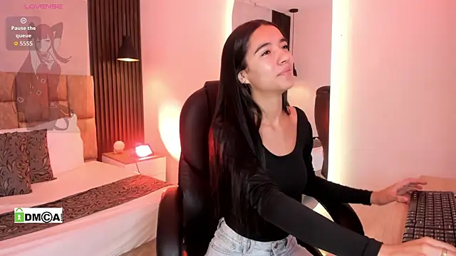 jasmin adams online show from 12, 4, 2026