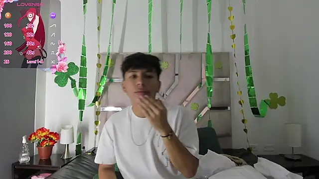 Snapshot of Angel_Lux chatting on 2, 3, 2026 Angel Lux online show from 2, 3, 2026