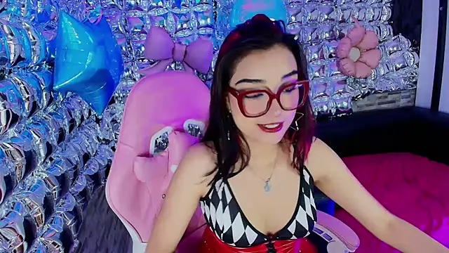 lala cherry online show from 16, 4, 2026