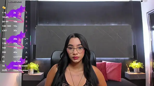 Emelyy Jones online show from 22, 4, 2026