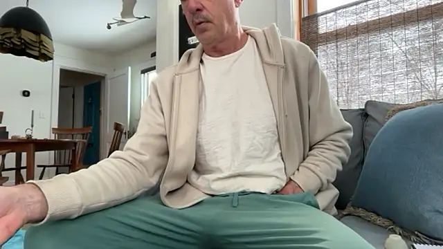 Snapshot of Guy__Grey chatting on 6, 3, 2026 Guy Grey online show from 6, 3, 2026