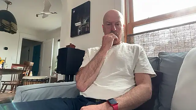 Snapshot of Guy__Grey chatting on 30, 3, 2026 Guy Grey online show from 30, 3, 2026