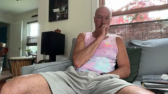 Snapshot of Guy__Grey chatting on 26, 6, 2026 Guy Grey online show from 26, 6, 2026