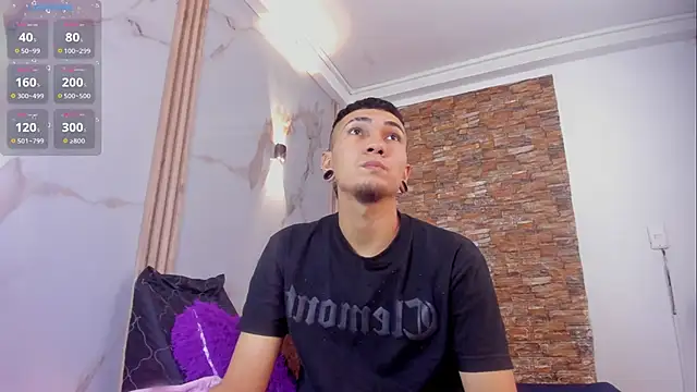 Logan and Reachel online show from 16, 3, 2026