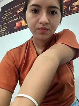 Snapshot of DulceCaroX chatting on 20, 5, 2026 DulceCaroX online show from 20, 5, 2026