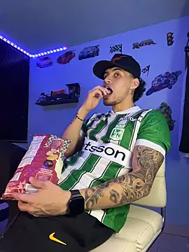 TOMAS CONOR online show from 21, 4, 2026