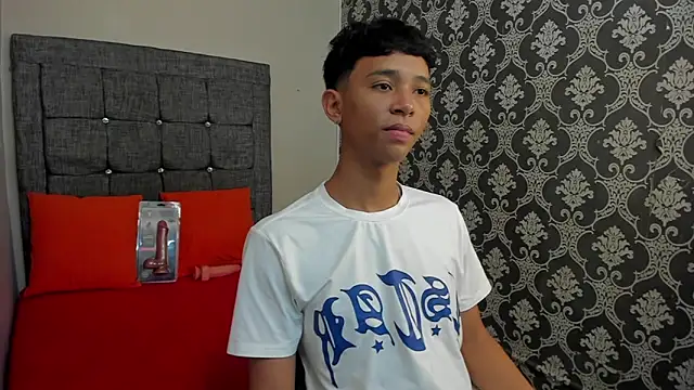 Little Twink19x online show from 3, 6, 2026