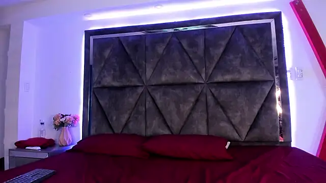 Snapshot of Miia_Grey_ chatting on 26, 2, 2026 Miia Grey online show from 26, 2, 2026