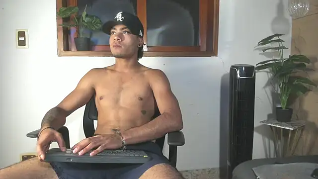 Snapshot of Jeremy_wallker chatting on 20, 5, 2026 Jeremy wallker online show from 20, 5, 2026