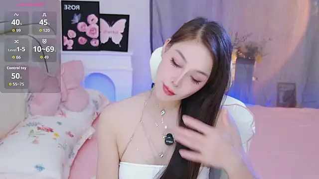 Snapshot of Luckmia333 chatting on 18, 5, 2026 Luckmia333 online show from 18, 5, 2026