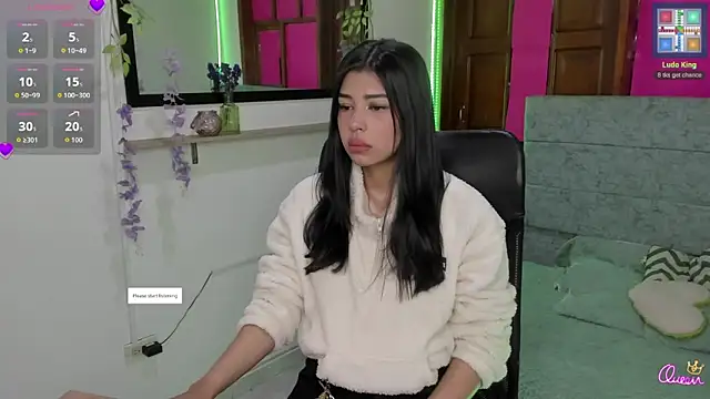 Aysha winxs online show from 9, 4, 2026