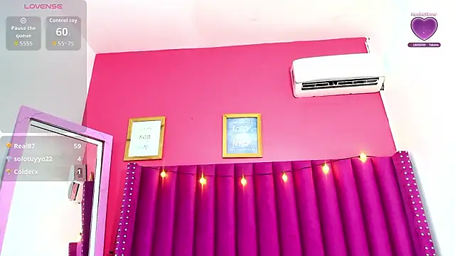 curvybuffgirllll online show from 19, 3, 2026