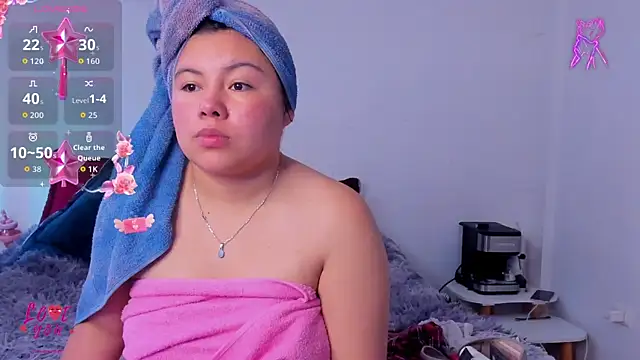 Snapshot of lucy_blush chatting on 9, 6, 2026 lucy blush online show from 9, 6, 2026