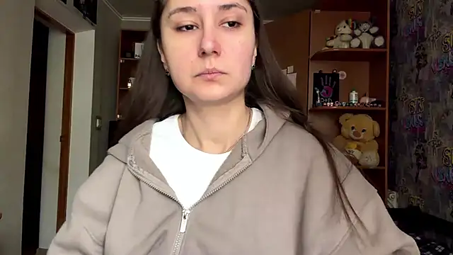 Snapshot of poly_princess chatting on 3, 4, 2026 poly princess online show from 3, 4, 2026