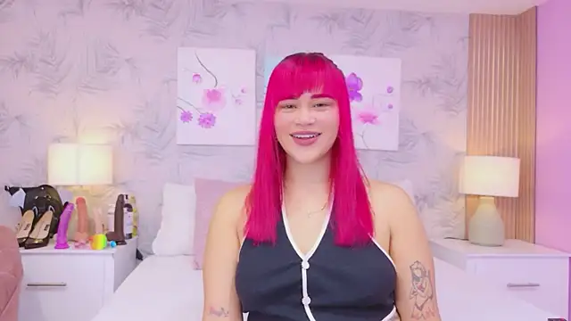 Snapshot of CherryTayloor chatting on 12, 5, 2026 CherryTayloor online show from 12, 5, 2026