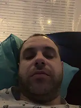 Snapshot of LaBuBupara chatting on 28, 2, 2026 LaBuBupara online show from 28, 2, 2026