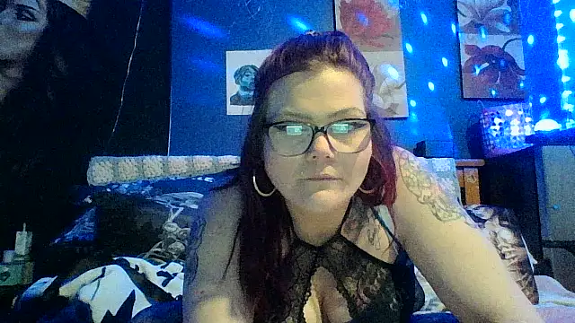 Sexymilf6992 online show from 18, 3, 2026
