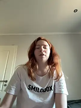 Snapshot of HoneyBunny18 chatting on 25, 2, 2026 HoneyBunny18 online show from 25, 2, 2026