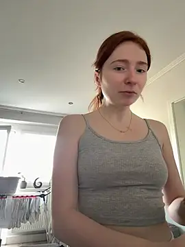 Snapshot of HoneyBunny18 chatting on 26, 2, 2026 HoneyBunny18 online show from 26, 2, 2026