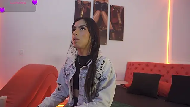 Fernanda thail  online show from 19, 3, 2026