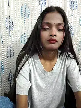 iam-anshika online show from 5, 4, 2026