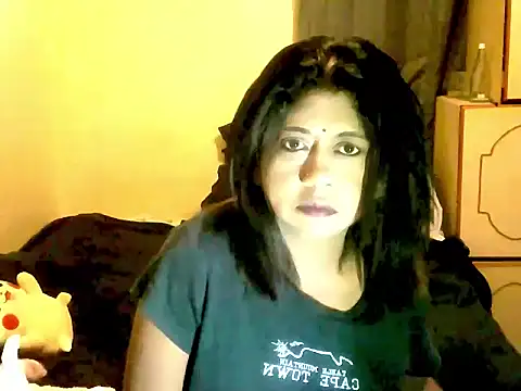 IndianPleasures21 online show from 17, 4, 2026