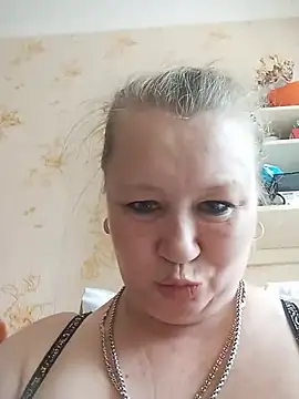KiraStanton online show from 3, 7, 2026