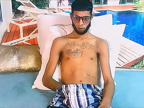 Snapshot of CharmingIndian1 chatting on 20, 4, 2026 CharmingIndian1 online show from 20, 4, 2026