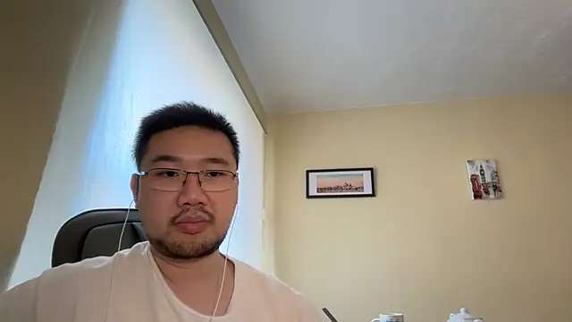 Snapshot of jasonryu2025 chatting on 23, 4, 2026 jasonryu2025 online show from 23, 4, 2026