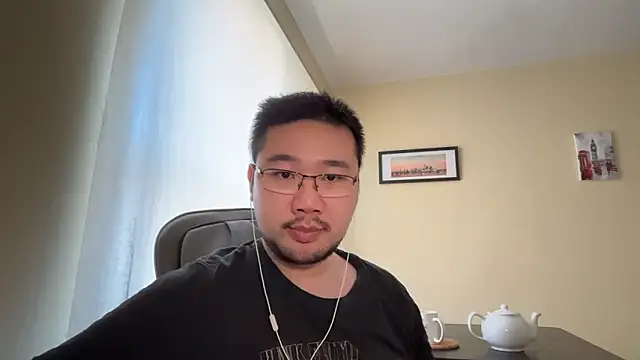 Snapshot of jasonryu2025 chatting on 25, 4, 2026 jasonryu2025 online show from 25, 4, 2026